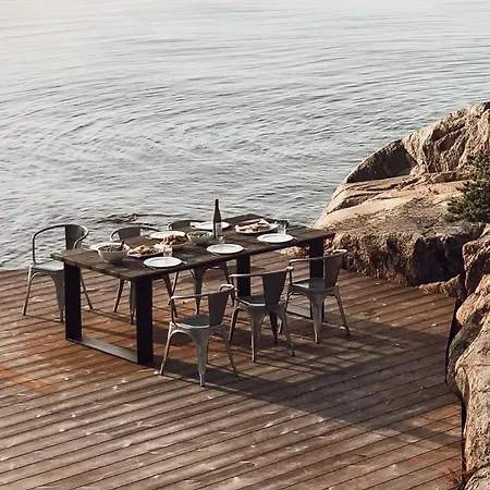 Project Ö - Private Island *