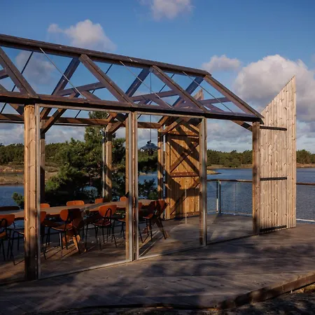 Project Ö - Private Island