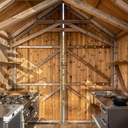 Project Ö - Private Island