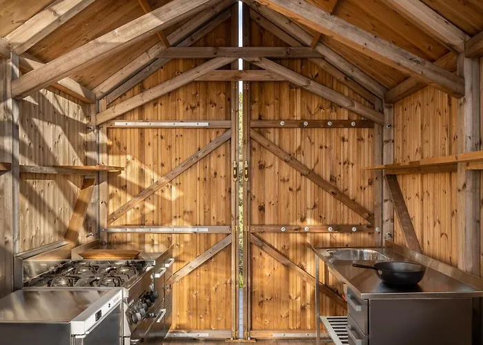 Project Ö - Private Island